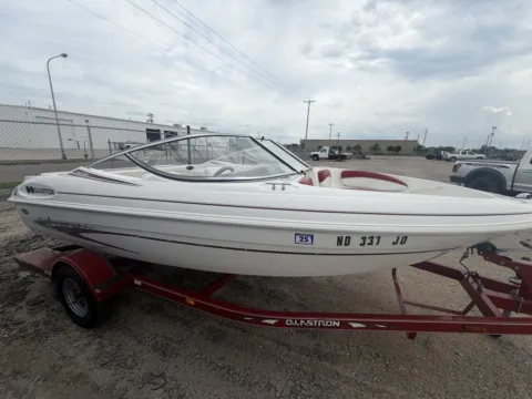 2002 GLASTRON SX175