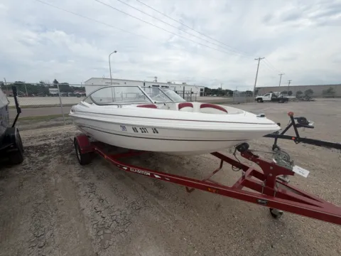 Another view of 2002 GLASTRON SX175 SX for sale in Fargo, ND at McLaughlin's RV and Marine - Fargo