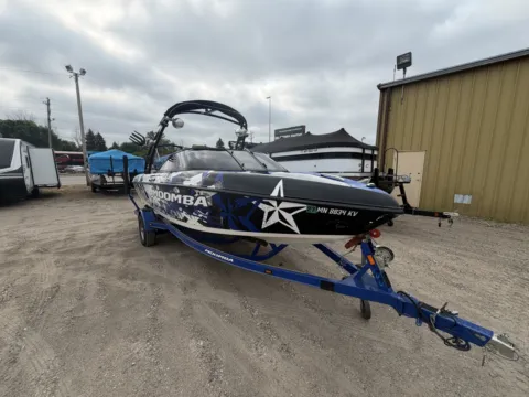 Photos of 2012 MOOMBA OUTBACK V for sale in Fargo, ND at McLaughlin's RV and Marine - Fargo