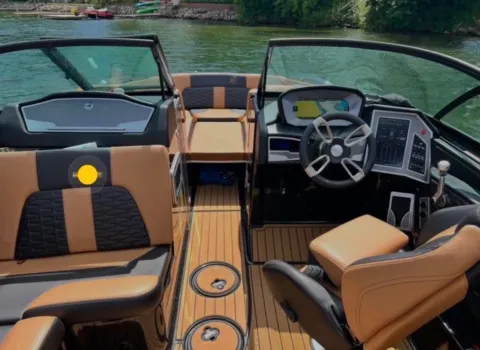 More photos of 2023 MASTERCRAFT 24 at McLaughlin's RV and Marine - Fargo, ND