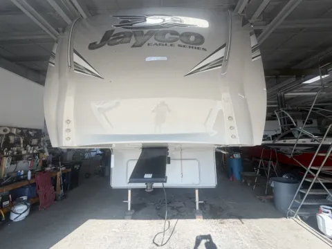 Photos of 2020 Jayco EAGLE 357 MDOK for sale in Fargo, ND at McLaughlin's RV and Marine - Fargo