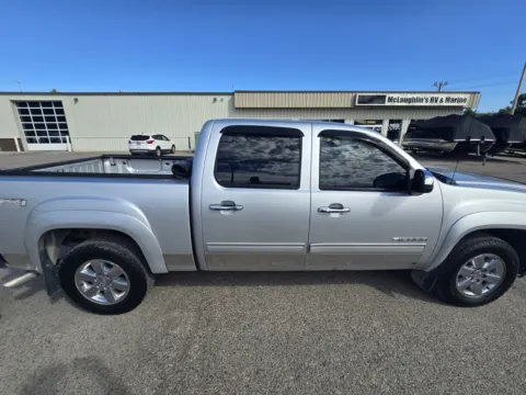 More photos of 2013 GMC SIERRA 1500 SLE at McLaughlin's RV and Marine - Fargo, ND