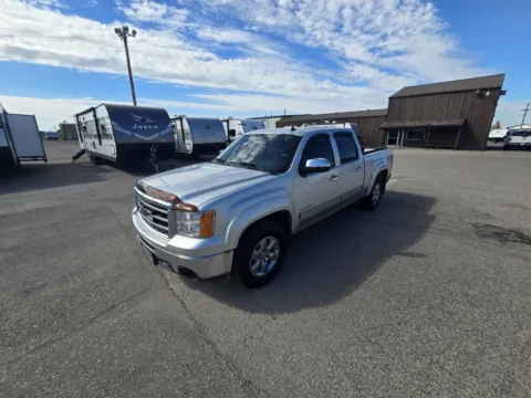 Photos of 2013 GMC SIERRA 1500 SLE for sale in Fargo, ND at McLaughlin's RV and Marine - Fargo