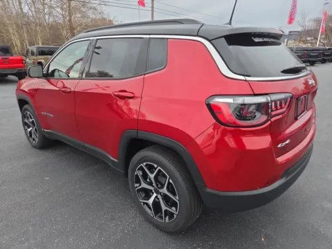 More photos of 2025 Jeep Compass Limited at Outten Chrysler Dodge Jeep RAM of Hamburg, PA
