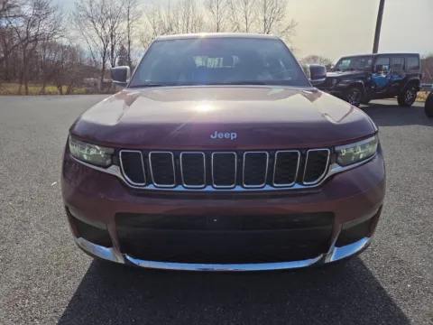 More photos of 2025 Jeep Grand Cherokee L Limited at Outten Chrysler Dodge Jeep RAM of Hamburg, PA