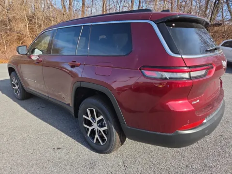 More photos of 2025 Jeep Grand Cherokee L Limited at Outten Chrysler Dodge Jeep RAM of Hamburg, PA
