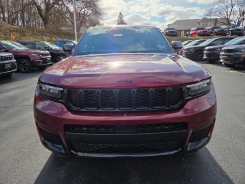 More photos of 2025 Jeep Grand Cherokee L Altitude X at Outten Chrysler Dodge Jeep RAM of Hamburg, PA