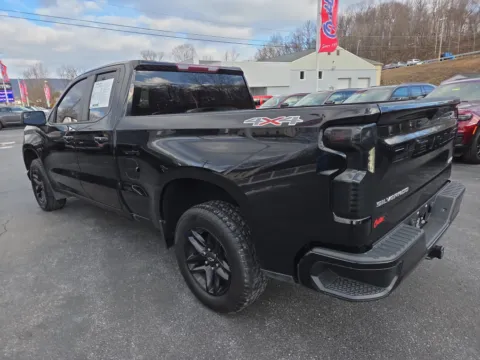 More photos of 2019 Chevrolet Silverado 1500 RST at Outten Chrysler Dodge Jeep RAM of Hamburg, PA