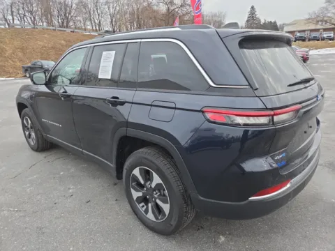 More photos of 2023 Jeep Grand Cherokee 4xe at Outten Chrysler Dodge Jeep RAM of Hamburg, PA