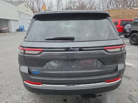 More photos of 2023 Jeep Grand Cherokee 4xe at Outten Chrysler Dodge Jeep RAM of Hamburg, PA