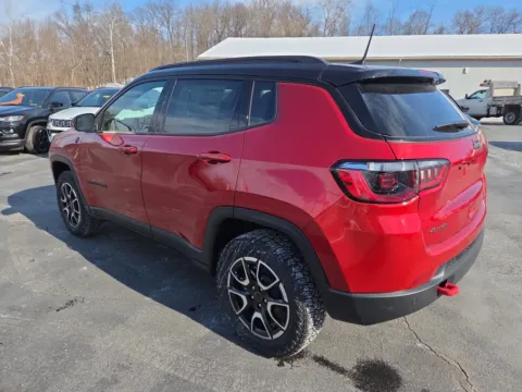 More photos of 2026 Jeep Compass Trailhawk at Outten Chrysler Dodge Jeep RAM of Hamburg, PA