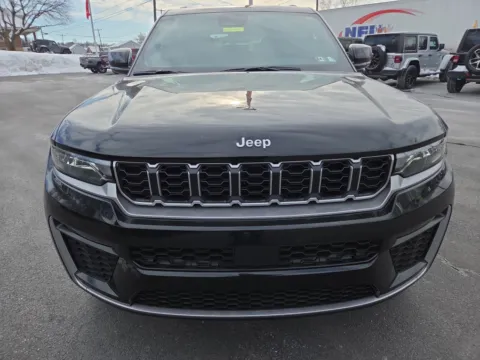 More photos of 2026 Jeep Grand Cherokee Limited at Outten Chrysler Dodge Jeep RAM of Hamburg, PA