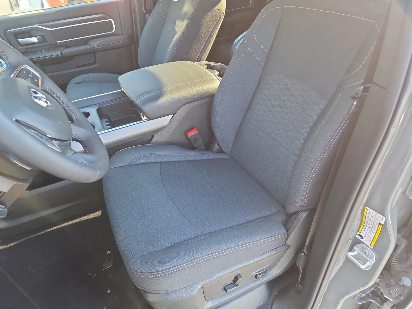2026 RAM 2500 Big Horn - Photo 6