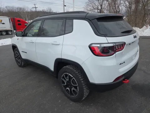 More photos of 2026 Jeep Compass Trailhawk at Outten Chrysler Dodge Jeep RAM of Hamburg, PA
