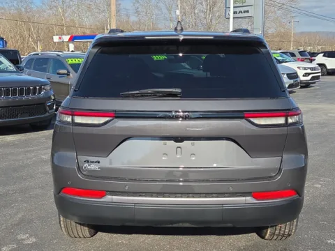 Another view of 2026 Jeep Grand Cherokee Laredo Altitude for sale in Hamburg, PA at Outten Chrysler Dodge Jeep RAM of Hamburg