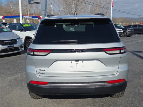Another view of 2026 Jeep Grand Cherokee Laredo Altitude for sale in Hamburg, PA at Outten Chrysler Dodge Jeep RAM of Hamburg