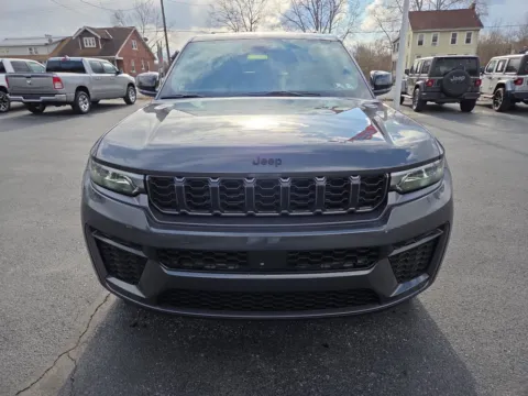 More photos of 2026 Jeep Grand Cherokee Laredo Altitude at Outten Chrysler Dodge Jeep RAM of Hamburg, PA