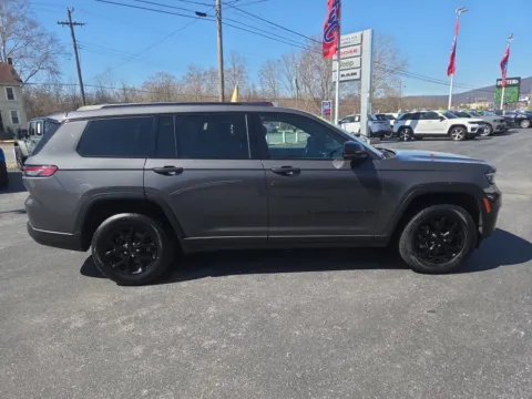 Photos of 2024 Jeep Grand Cherokee L Altitude for sale in Hamburg, PA at Outten Chrysler Dodge Jeep RAM of Hamburg