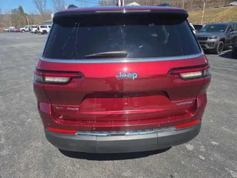 More photos of 2022 Jeep Grand Cherokee L Limited at Outten Chrysler Dodge Jeep RAM of Hamburg, PA