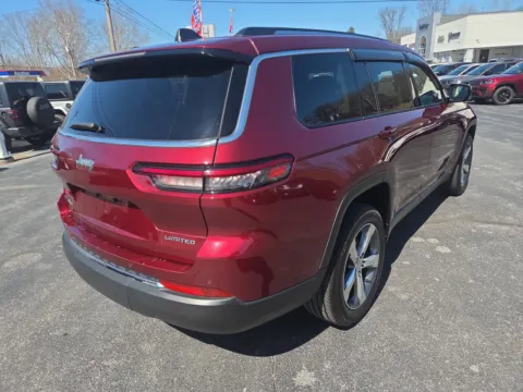 Another view of 2022 Jeep Grand Cherokee L Limited for sale in Hamburg, PA at Outten Chrysler Dodge Jeep RAM of Hamburg