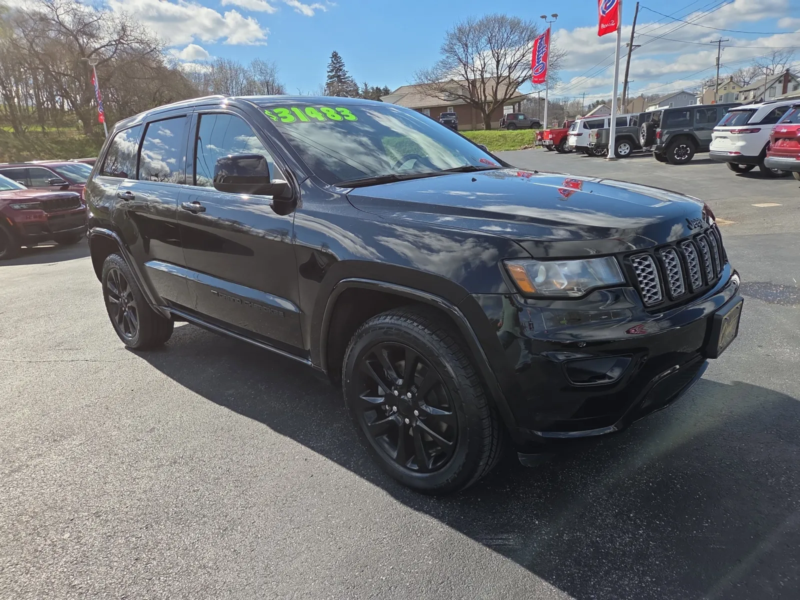 Black 2022 Jeep Grand Cherokee WK Laredo X for sale in Hamburg, PA