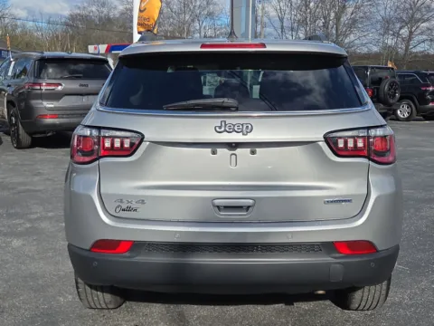 More photos of 2022 Jeep Compass Latitude at Outten Chrysler Dodge Jeep RAM of Hamburg, PA