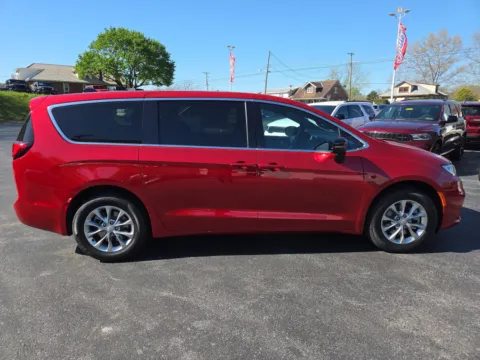 Photos of 2026 Chrysler Pacifica Select for sale in Hamburg, PA at Outten Chrysler Dodge Jeep RAM of Hamburg