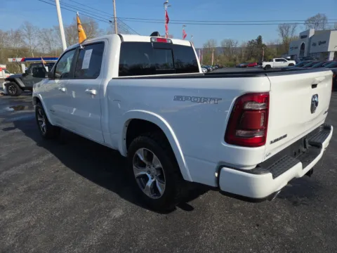 More photos of 2022 Ram 1500 Laramie at Outten Chrysler Dodge Jeep RAM of Hamburg, PA