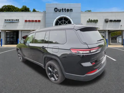 More photos of 2025 Jeep Grand Cherokee L Limited at Outten Chrysler Dodge Jeep RAM of Hamburg, PA