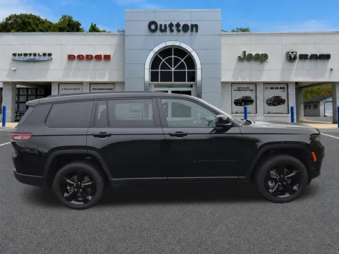 Photos of 2025 Jeep Grand Cherokee L Limited for sale in Hamburg, PA at Outten Chrysler Dodge Jeep RAM of Hamburg