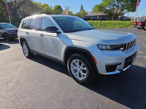 Silver 2023 Jeep Grand Cherokee L Limited for sale in Hamburg, PA