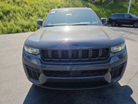 More photos of 2026 Jeep Grand Cherokee L Laredo Altitude at Outten Chrysler Dodge Jeep RAM of Hamburg, PA