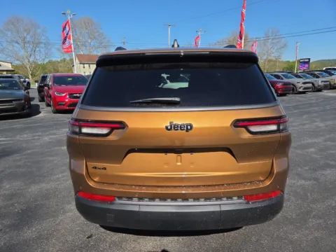 Another view of 2026 Jeep Grand Cherokee L Limited for sale in Hamburg, PA at Outten Chrysler Dodge Jeep RAM of Hamburg