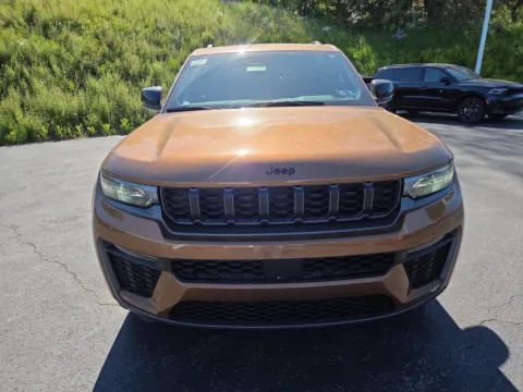 More photos of 2026 Jeep Grand Cherokee L Limited at Outten Chrysler Dodge Jeep RAM of Hamburg, PA