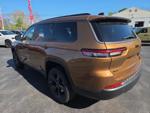 More photos of 2026 Jeep Grand Cherokee L Limited at Outten Chrysler Dodge Jeep RAM of Hamburg, PA