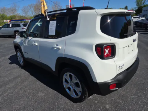 More photos of 2023 Jeep Renegade Limited at Outten Chrysler Dodge Jeep RAM of Hamburg, PA