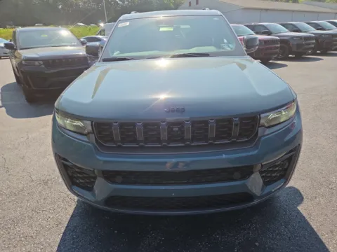 More photos of 2026 Jeep Grand Cherokee Limited Reserve at Outten Chrysler Dodge Jeep RAM of Hamburg, PA