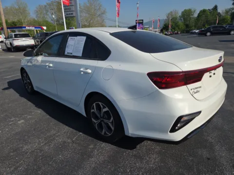 More photos of 2020 Kia Forte LXS at Outten Chrysler Dodge Jeep RAM of Hamburg, PA