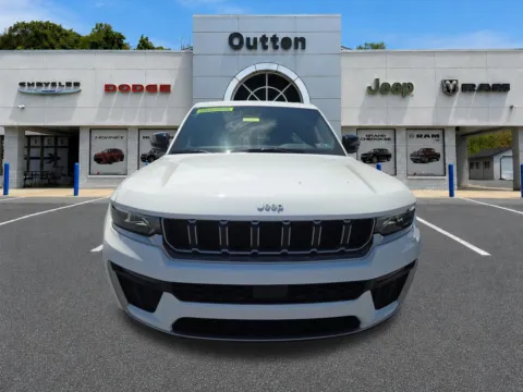 More photos of 2026 Jeep Grand Cherokee Limited at Outten Chrysler Dodge Jeep RAM of Hamburg, PA