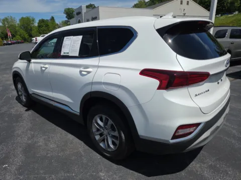 More photos of 2019 Hyundai Santa Fe SEL at Outten Chrysler Dodge Jeep RAM of Hamburg, PA