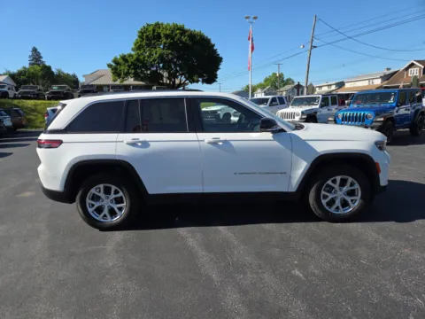 Photos of 2023 Jeep Grand Cherokee Limited for sale in Hamburg, PA at Outten Chrysler Dodge Jeep RAM of Hamburg