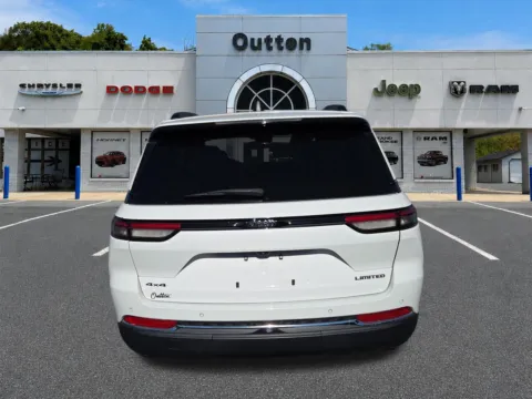 More photos of 2023 Jeep Grand Cherokee Limited at Outten Chrysler Dodge Jeep RAM of Hamburg, PA