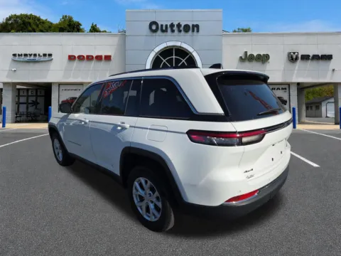 More photos of 2023 Jeep Grand Cherokee Limited at Outten Chrysler Dodge Jeep RAM of Hamburg, PA