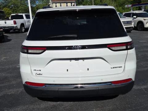 More photos of 2023 Jeep Grand Cherokee Limited at Outten Chrysler Dodge Jeep RAM of Hamburg, PA