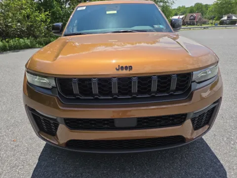 More photos of 2026 Jeep Grand Cherokee L Limited at Outten Chrysler Dodge Jeep RAM of Hamburg, PA