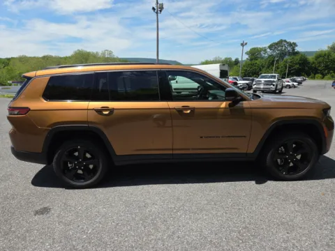 Photos of 2026 Jeep Grand Cherokee L Limited for sale in Hamburg, PA at Outten Chrysler Dodge Jeep RAM of Hamburg