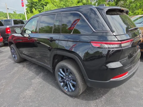 More photos of 2026 Jeep Grand Cherokee 85th Anniversary Edition at Outten Chrysler Dodge Jeep RAM of Hamburg, PA