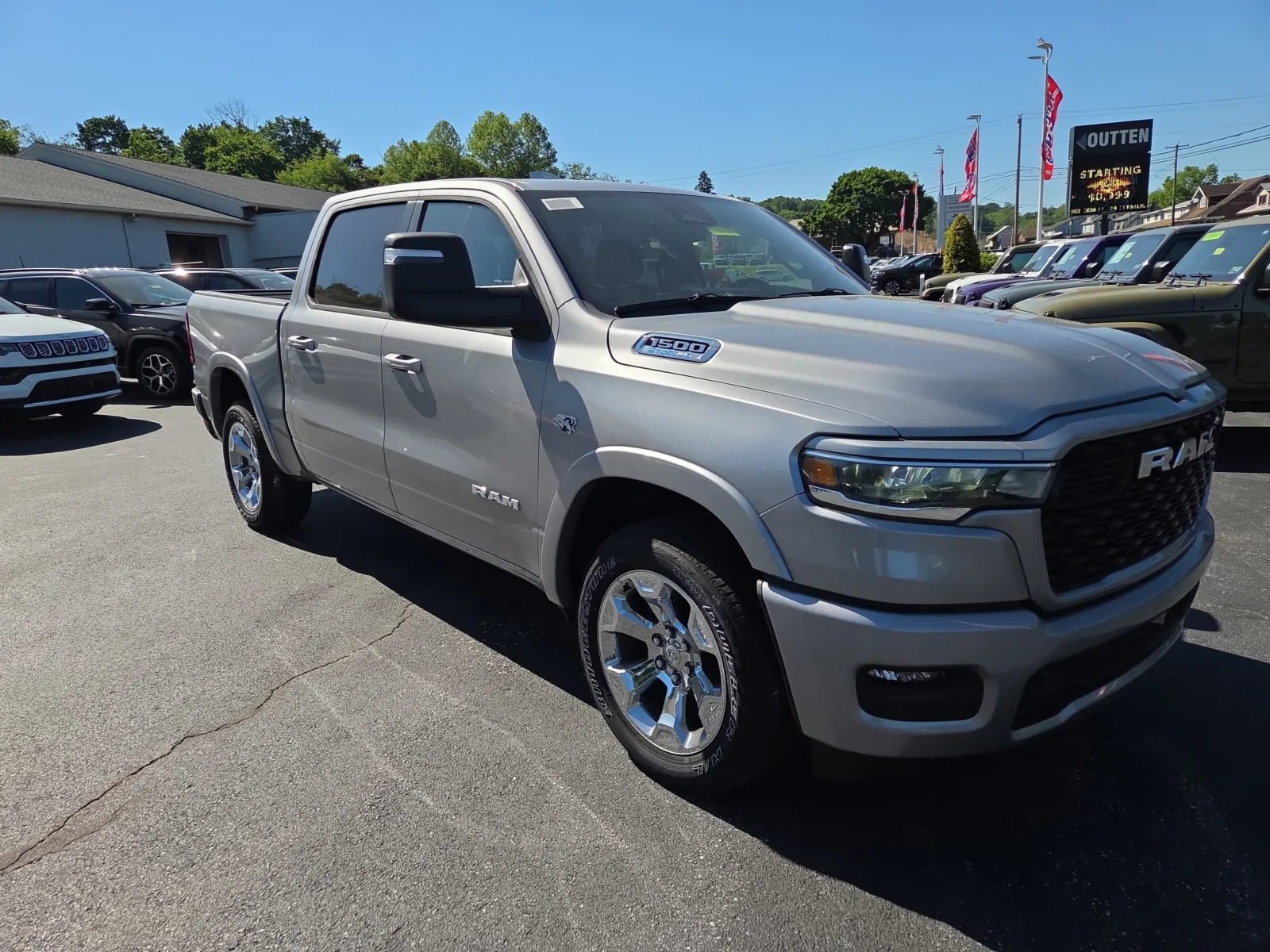 2026 RAM 1500 Big Horn/Lone Star 4x4 Crew Cab 5'7's photo