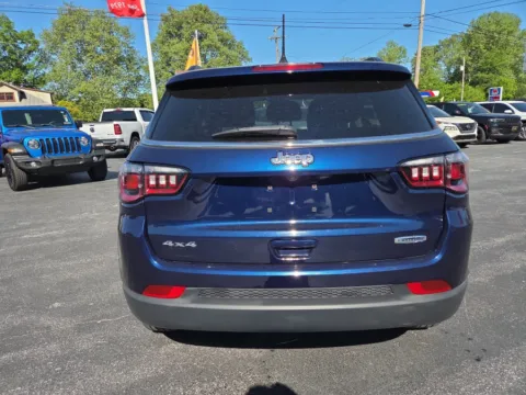 More photos of 2021 Jeep Compass Latitude at Outten Chrysler Dodge Jeep RAM of Hamburg, PA