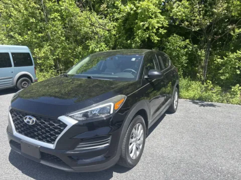 Black 2019 Hyundai Tucson SE for sale in Hamburg, PA
